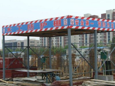 濟南木工防護棚 